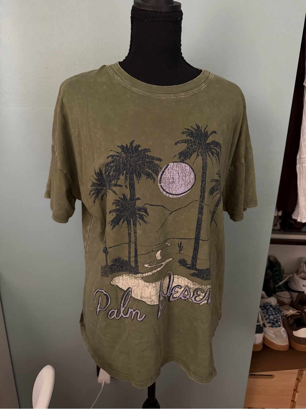 Palm Desert Olive Graphic Tee
